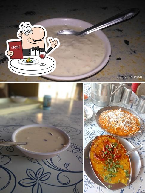 Food at Sharma Dhaba 1