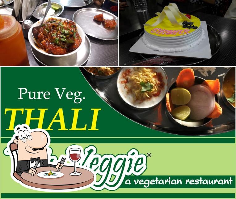 Meals at Bombaywala Sweets & Namkeen hingna road