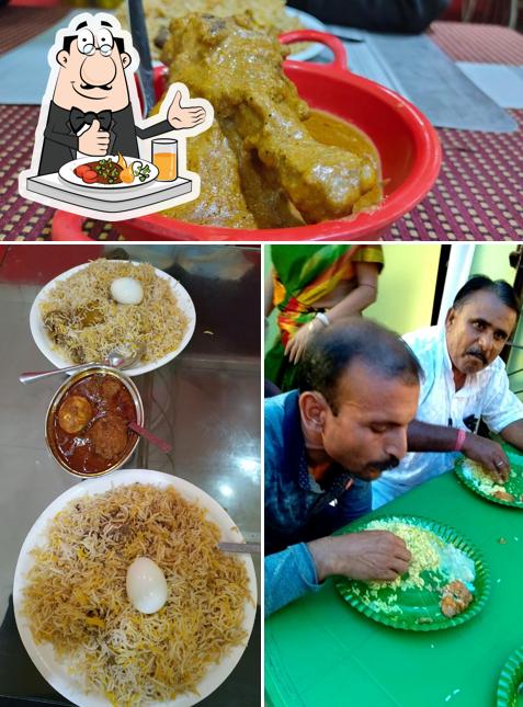 Food at Kohinoor’s Food Court