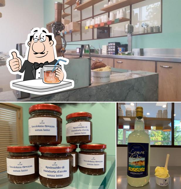 La immagine della bevanda e cibo di IceLab