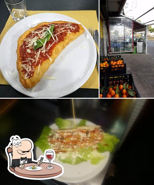 Cibo al Pizzeria Napuľè' di Alessandro De cesare