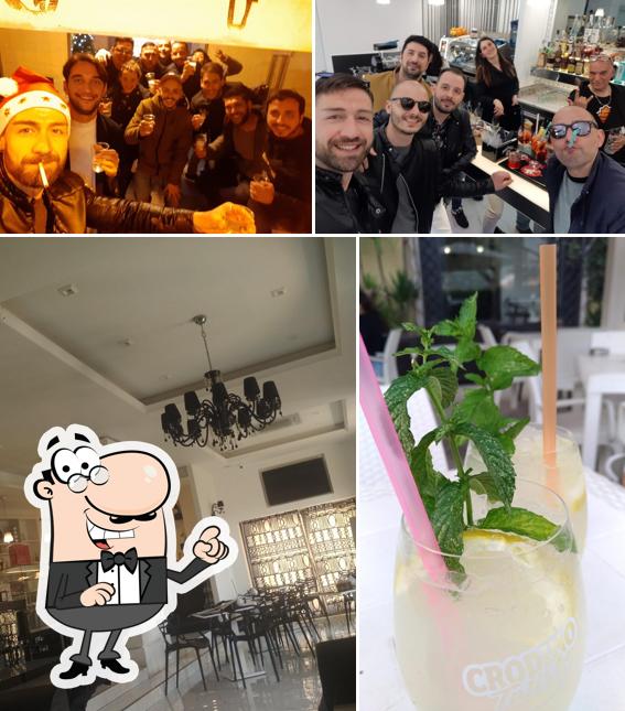 Dai un'occhiata agli interni di Insomnia Cafè