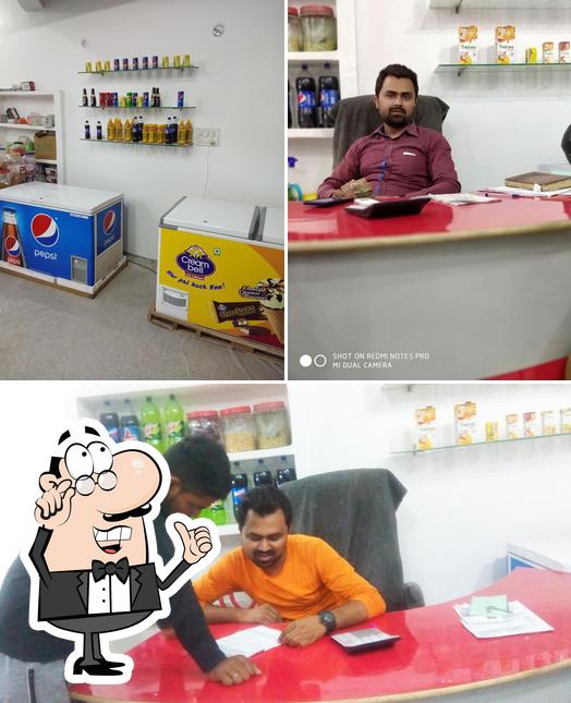 The interior of Safa Restaurant & Cafe