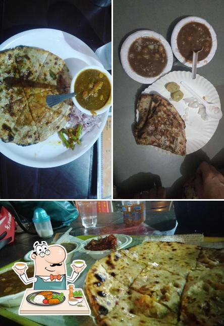 Meals at Amritsari kulche wale
