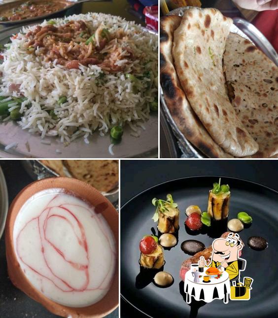 Meals at Paranthe Wali Galli