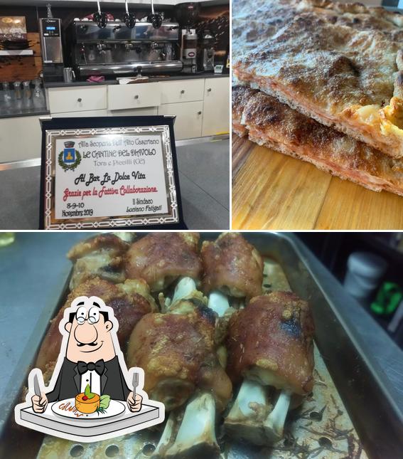 La foto di cibo e interni da La rusticona