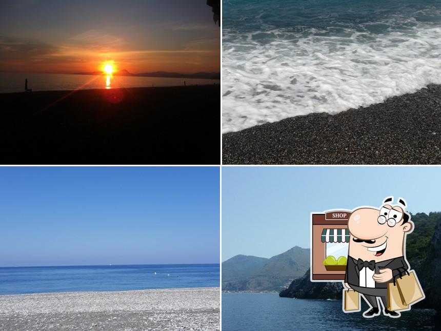 Puoi goderti l'aria fresca dal dehors di Lido "L'Ancora"