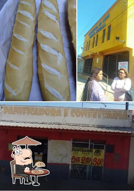A Padaria Pão de Família se destaca pelo exterior e comida
