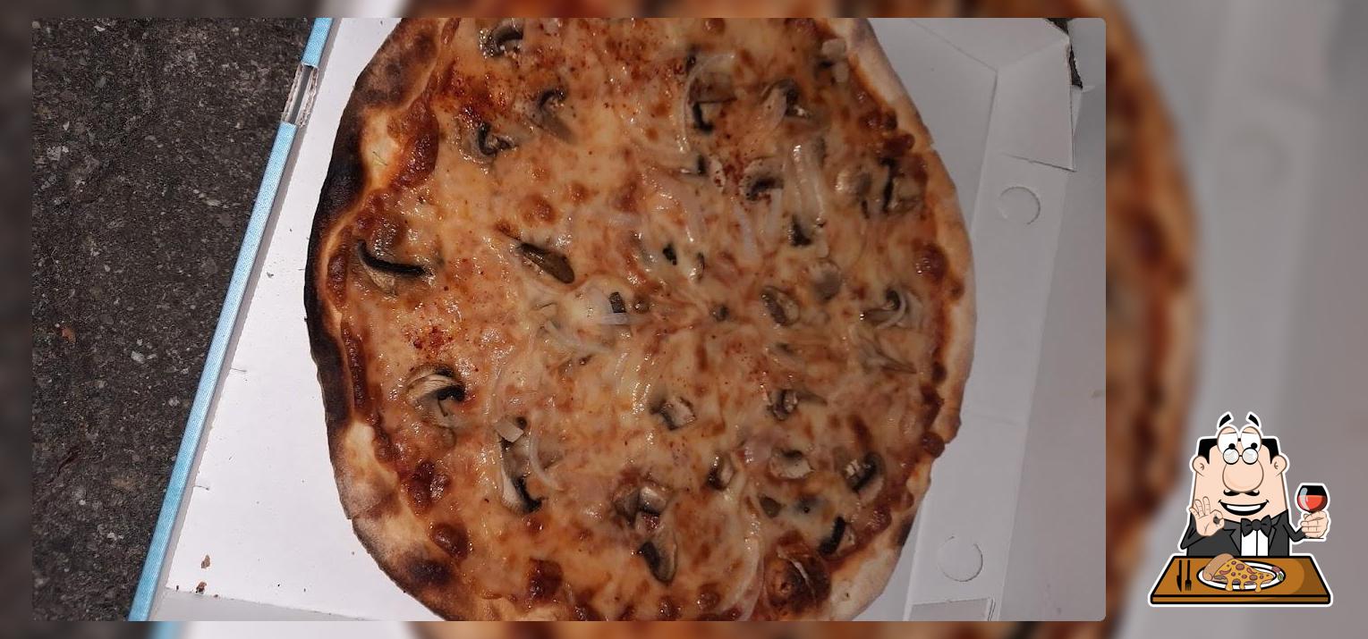 A Kevin Imbiss, puoi assaggiare una bella pizza