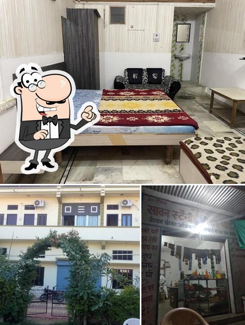 The interior of Hotel Jaswant Palace