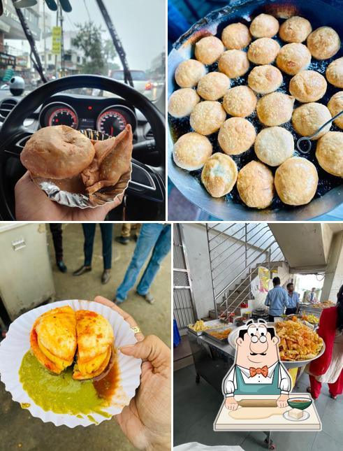 Samosa at Shree Krishna Sweets