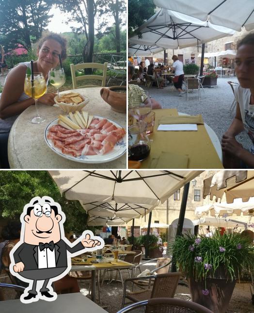 Gli interni di La Taverna di Populonia