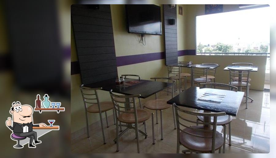 The interior of Brikks Pizza