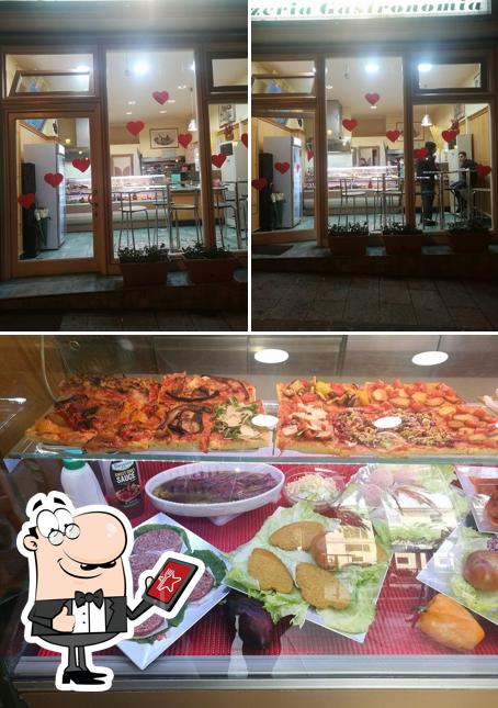 La esterno e interni del ristorante