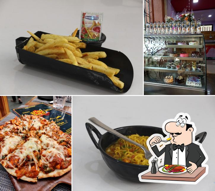 Food at Karan's Khau Galli