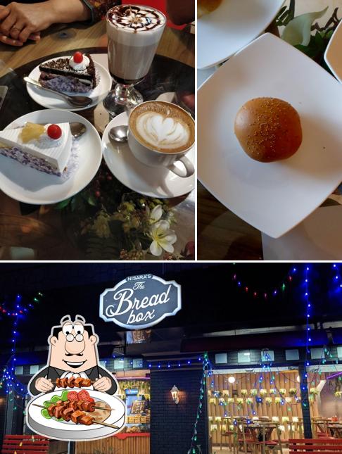 Food at FRIENDS Cafe