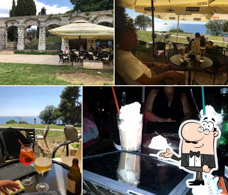 Gli interni di Caffe Bar XL