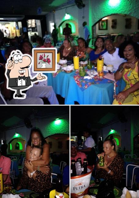 Veja imagens do interior do Restaurante Fora do Comum