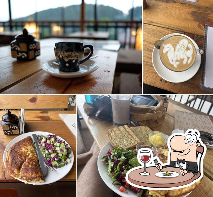 Meals at Da Wiara Cafe