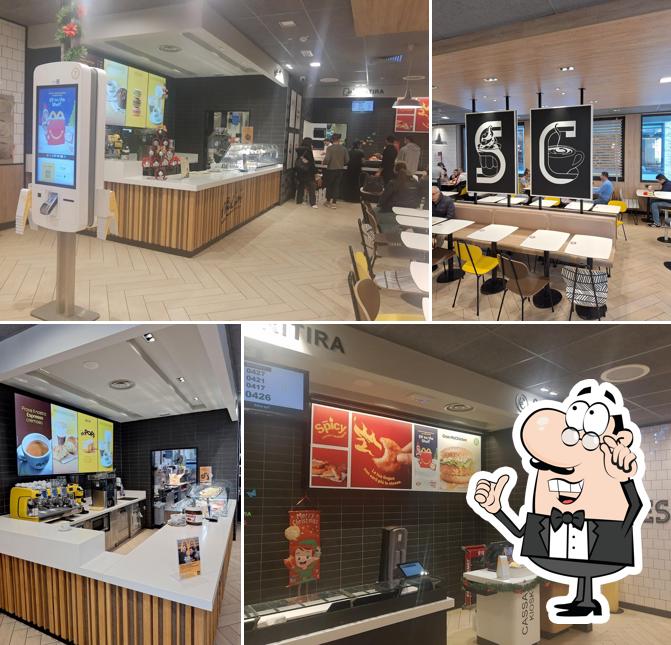 Dai un'occhiata agli interni di McDonald's Trieste Via Flavia