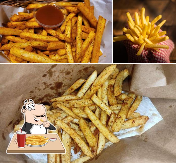 French fries at Richie's Pizza House