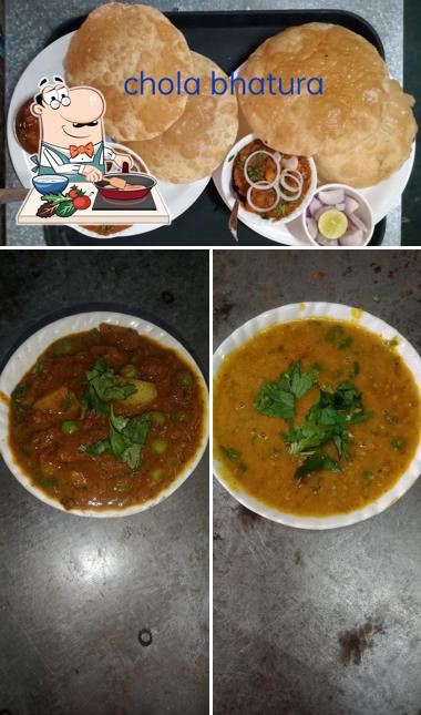 Chicken curry at Swad cafe & restaurant