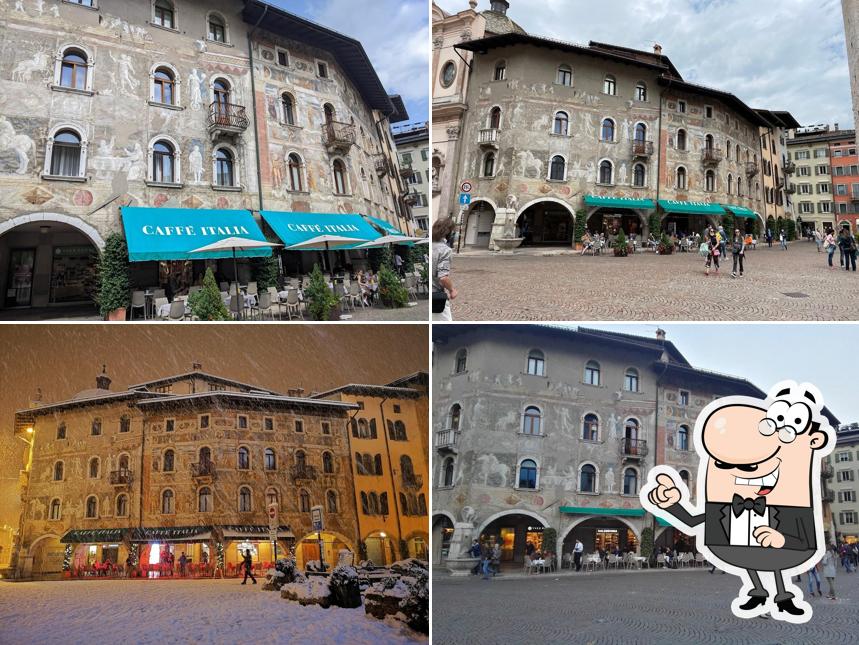 Curiosa tra l'area esterna di Caffè Italia