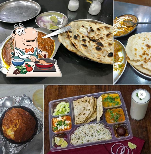 Chicken curry at Tajmahal Restaurent