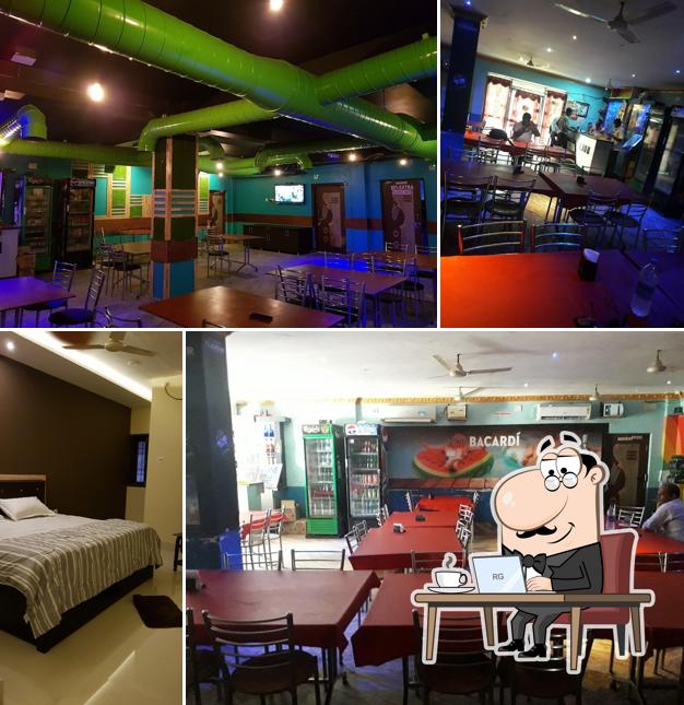 Hotel Lion Bar & Restaurant