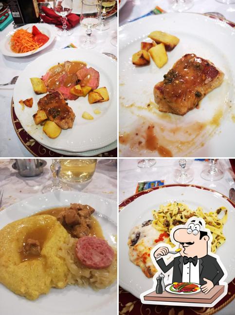 Cibo al COMPARSA Ristorante Tipico Trentino