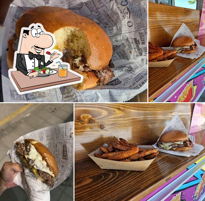 Panino con maiale stirato al Du Smash