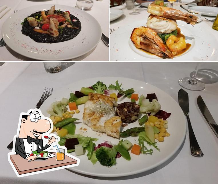 Platos en Restaurante Mistura Farol de Itapuã