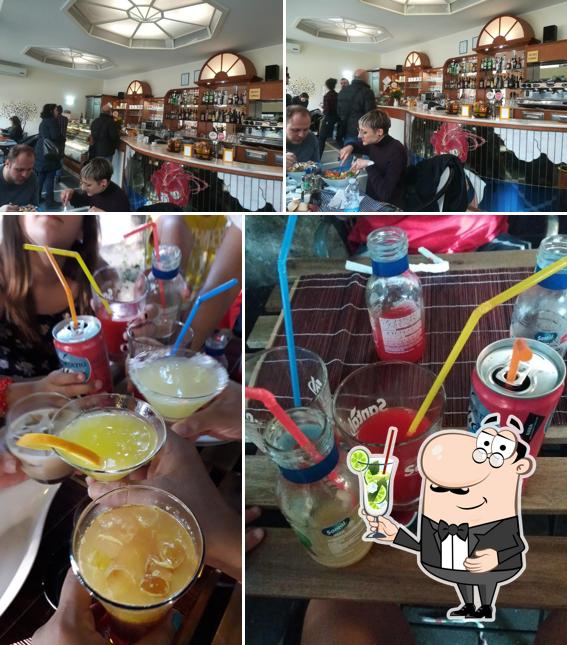 Goditi qualcosa da bere a Size Cafe