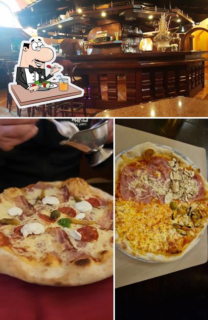 La foto della cibo e bancone da bar di Bistro&Pizzeria Monnet