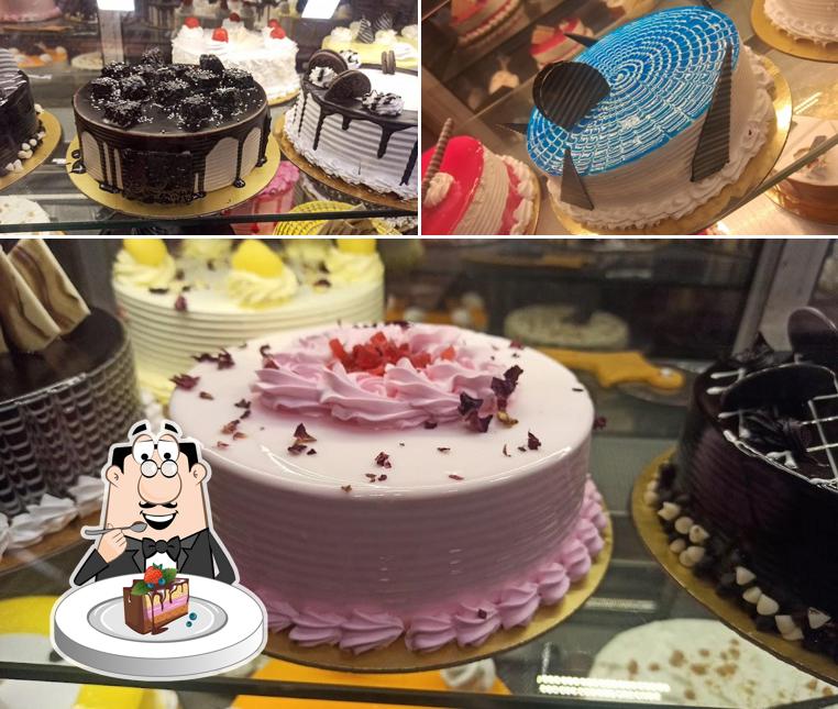 Chocolate cake at Dombivli Cakery