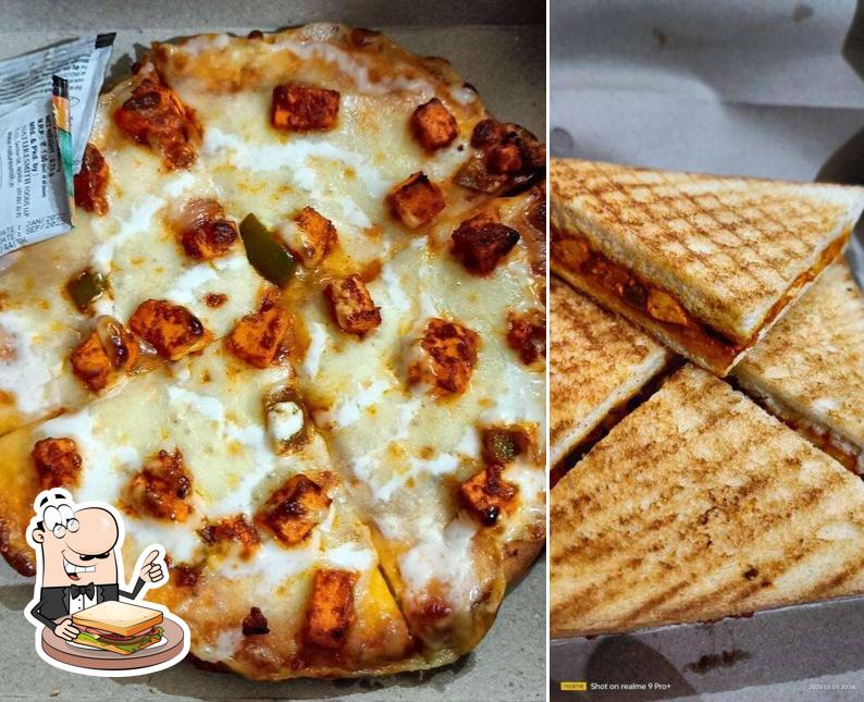 Grilled cheese sandwich at The Aragorn's Cafe