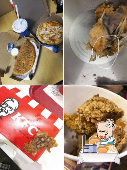 Garlic bread at Domino's Pizza Sector 18, Noida