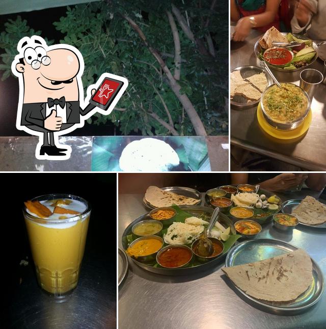 Girija Veg Restaurant