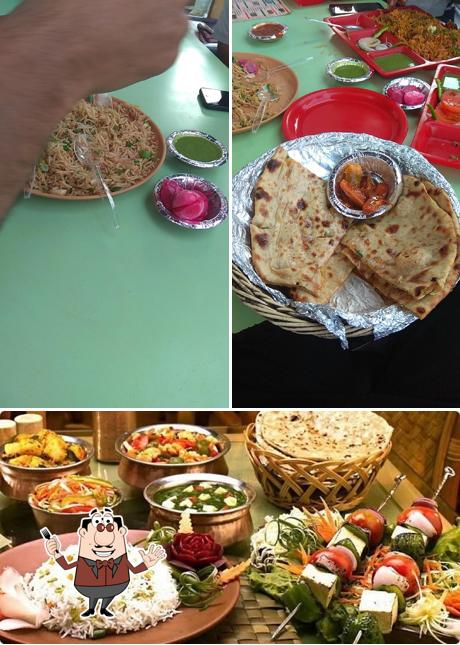 Food at Chacha Food Street