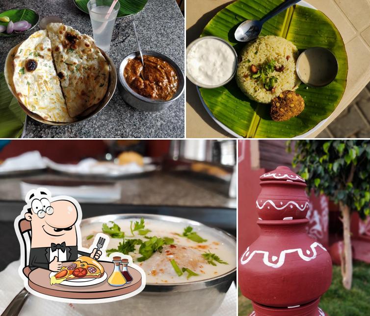 Try out pizza at Hotel Halli Nanasu