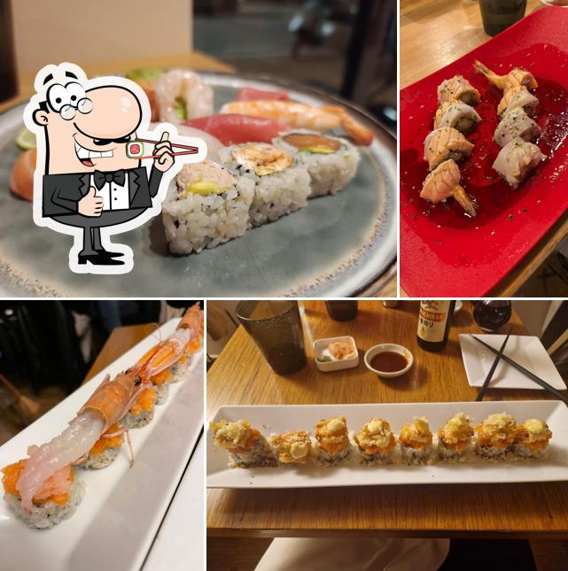 {Restaurant_name} ha disponibilità di piatti di sushi