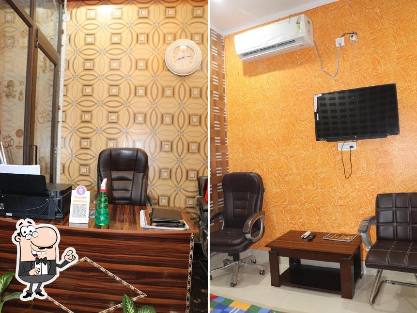 Check out how Royal Blend - Indian Food Restaurant in Dehradun, Chinese Food Restaurant in Dehradun, Family Restaurant in Dehradun looks inside