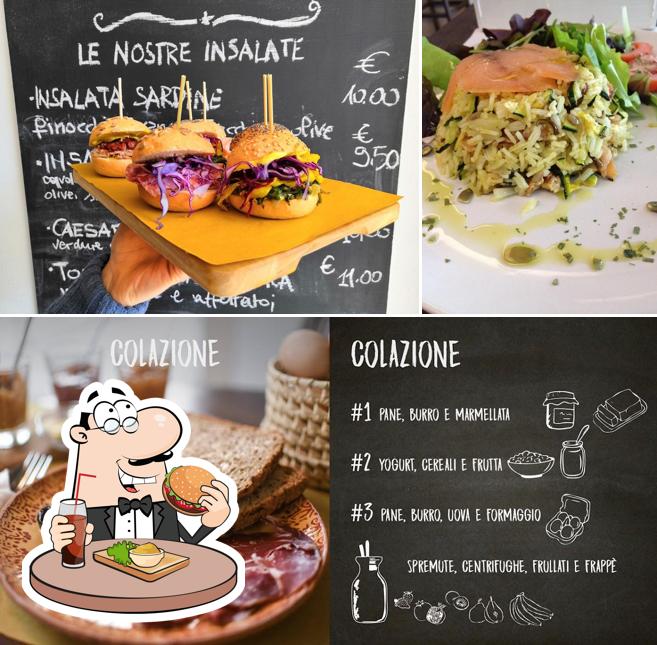 Prenditi un hamburger a CLafè