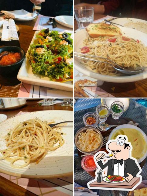 Food at Meraaki Kitchen