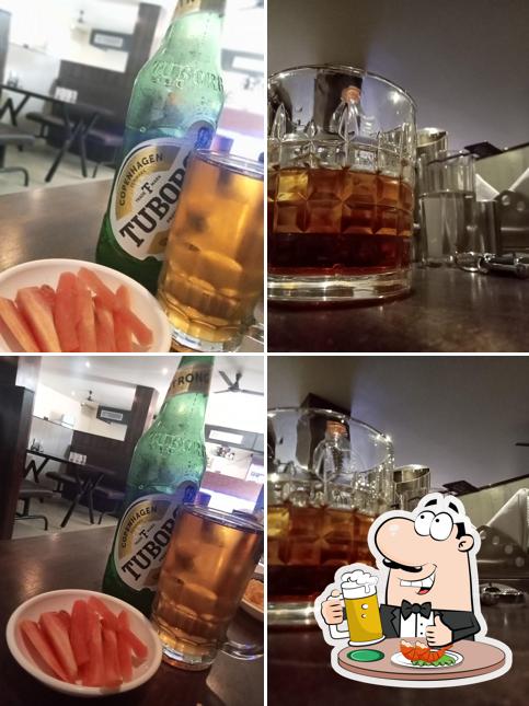 Leo Bar and Restaurant