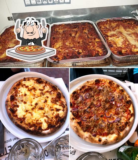 Prenditi tra le molte varianti di pizza