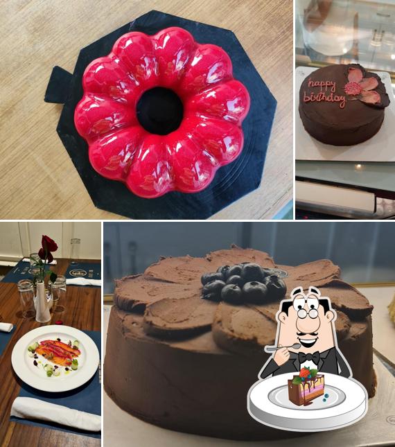 Chocolate cake at Rue 18