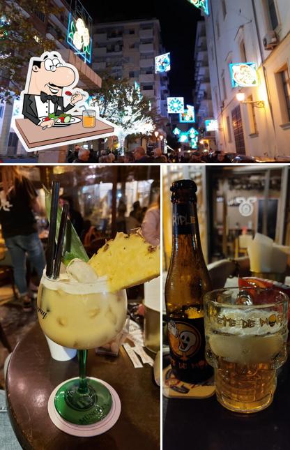 Cercopiteco jungle bar Salerno si caratterizza per la cibo e esterno