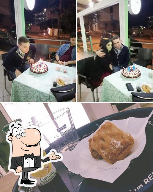 La immagine della interni e dolce di Alba Cafè