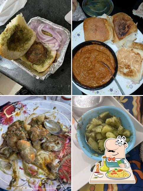 Food at Ambalas Special Chaat House